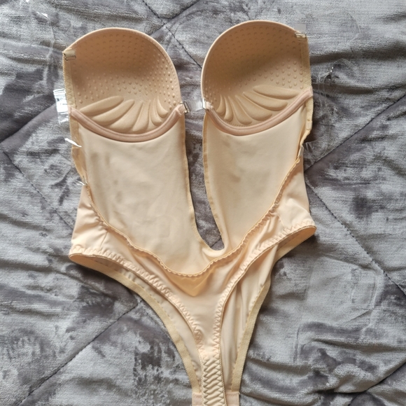 Backless Thong Shapewear - Picture 3 of 3